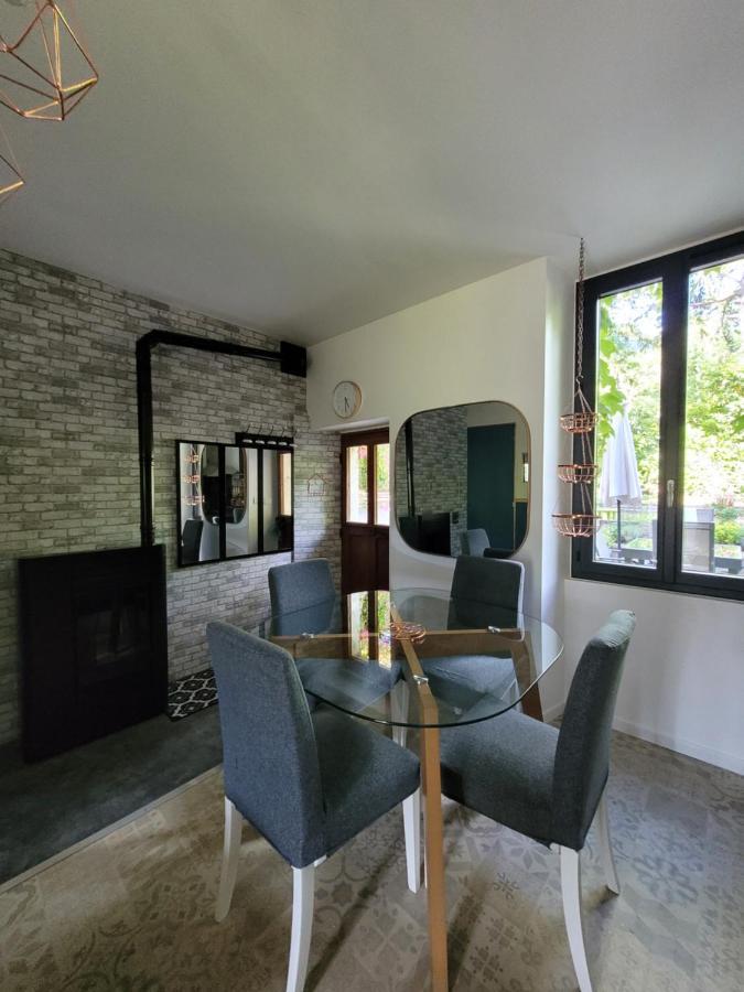 La Reyniere Bed & Breakfast แซร์ ภายนอก รูปภาพ