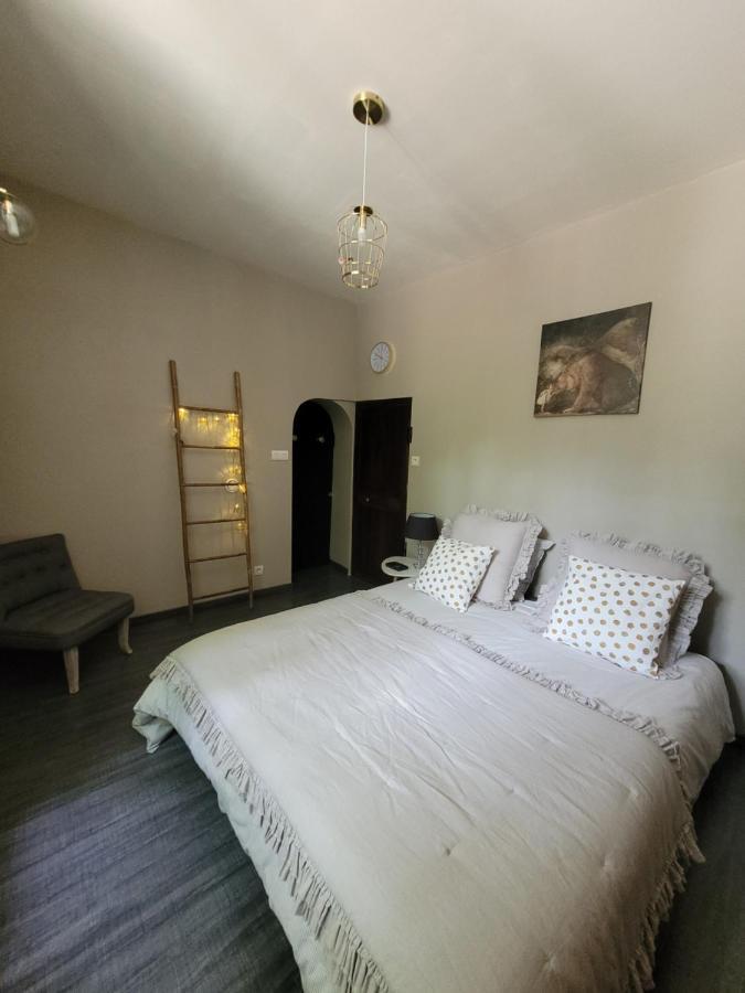 La Reyniere Bed & Breakfast แซร์ ภายนอก รูปภาพ
