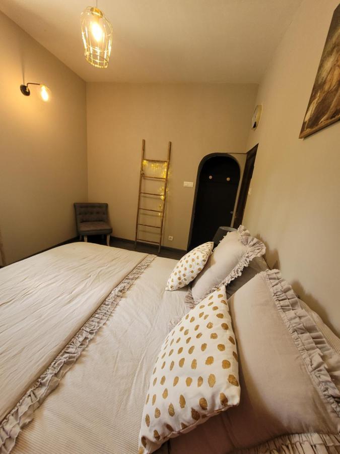 La Reyniere Bed & Breakfast แซร์ ห้อง รูปภาพ